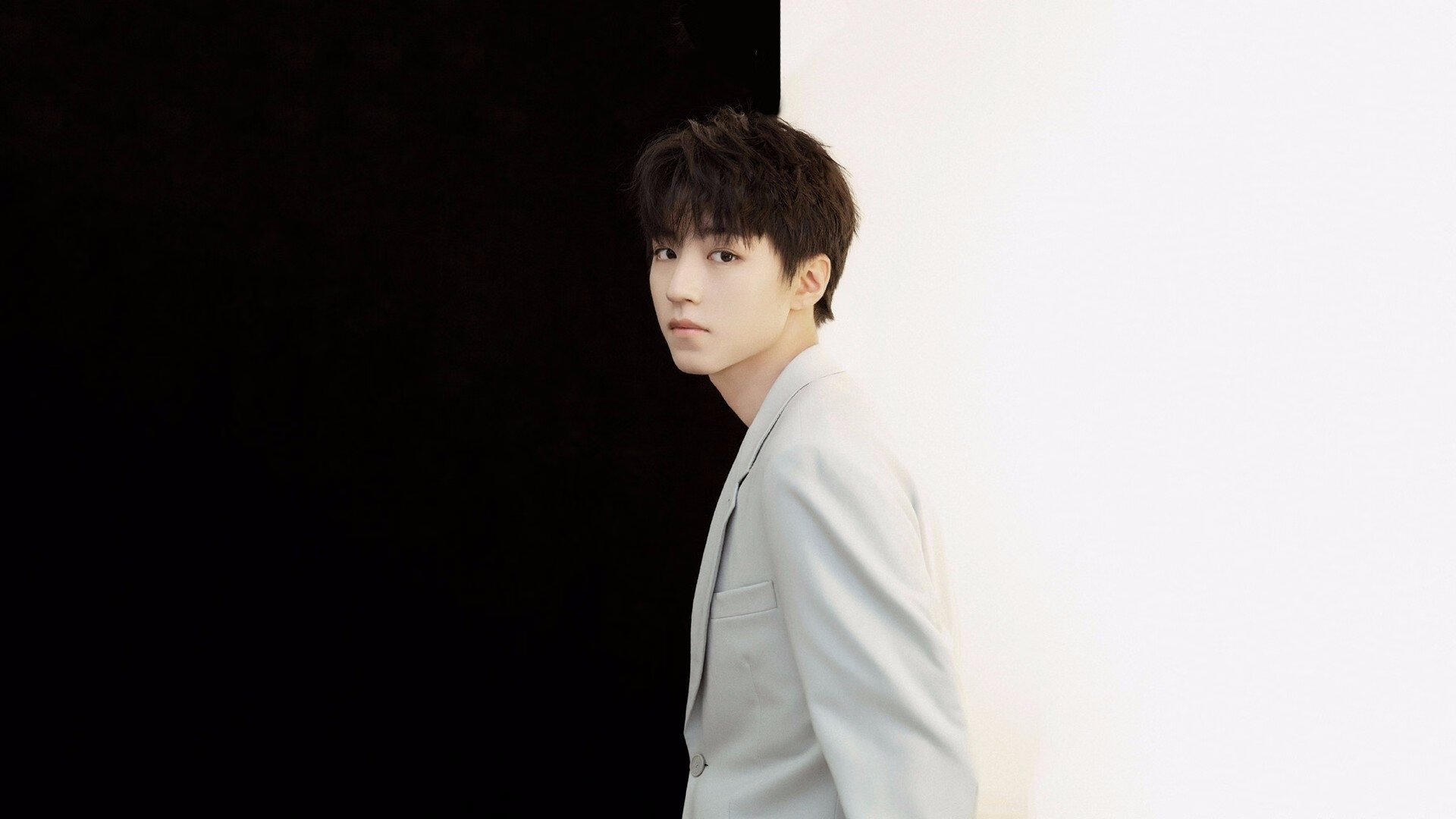 开云官方-攀岩训练营开设夏令营带动家长参与，2020年攀岩培训