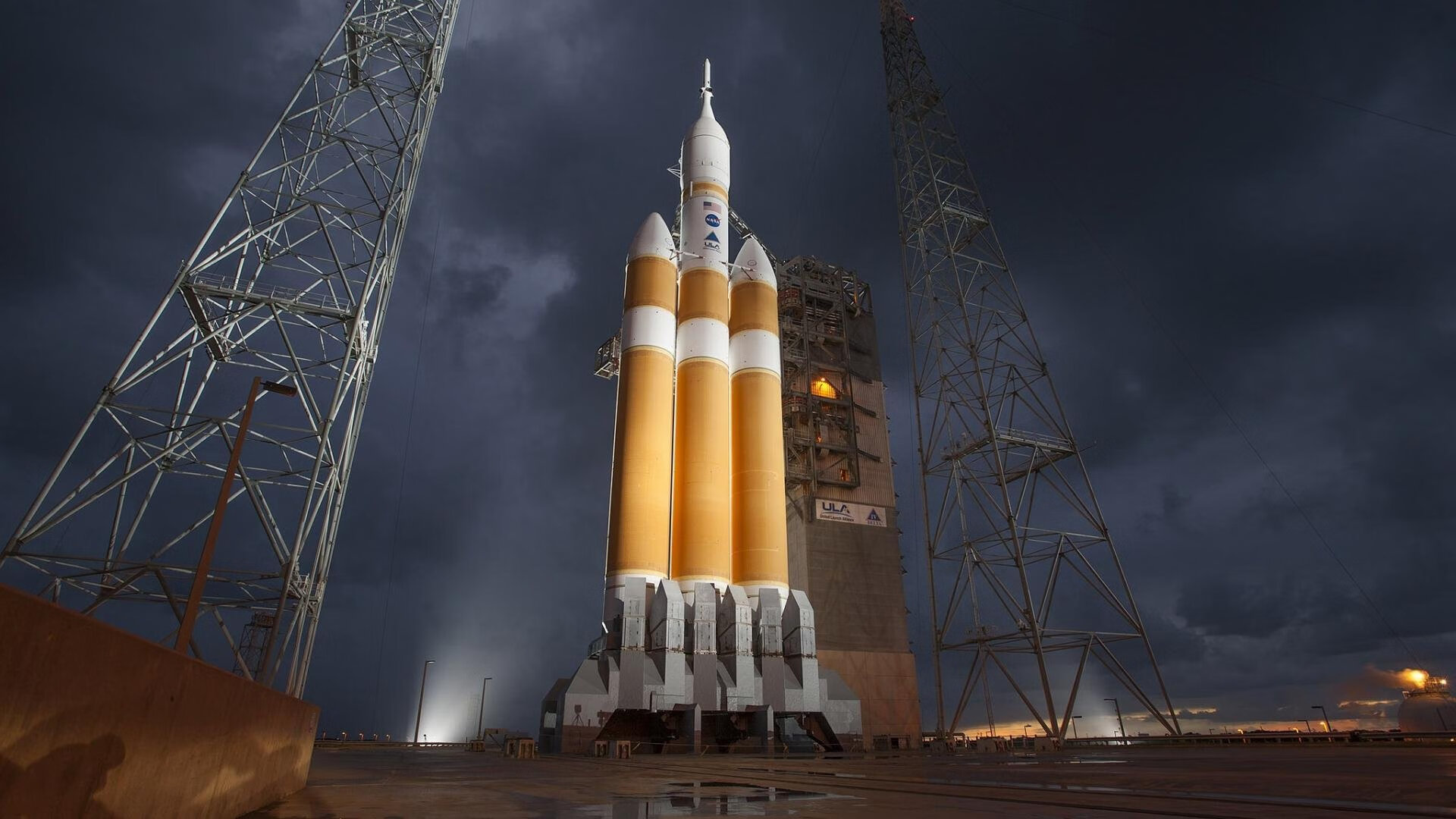 Kaiyun(中国)开云-足球青训营强化体能与技战术同步培养，足球青训训练计划教案样本