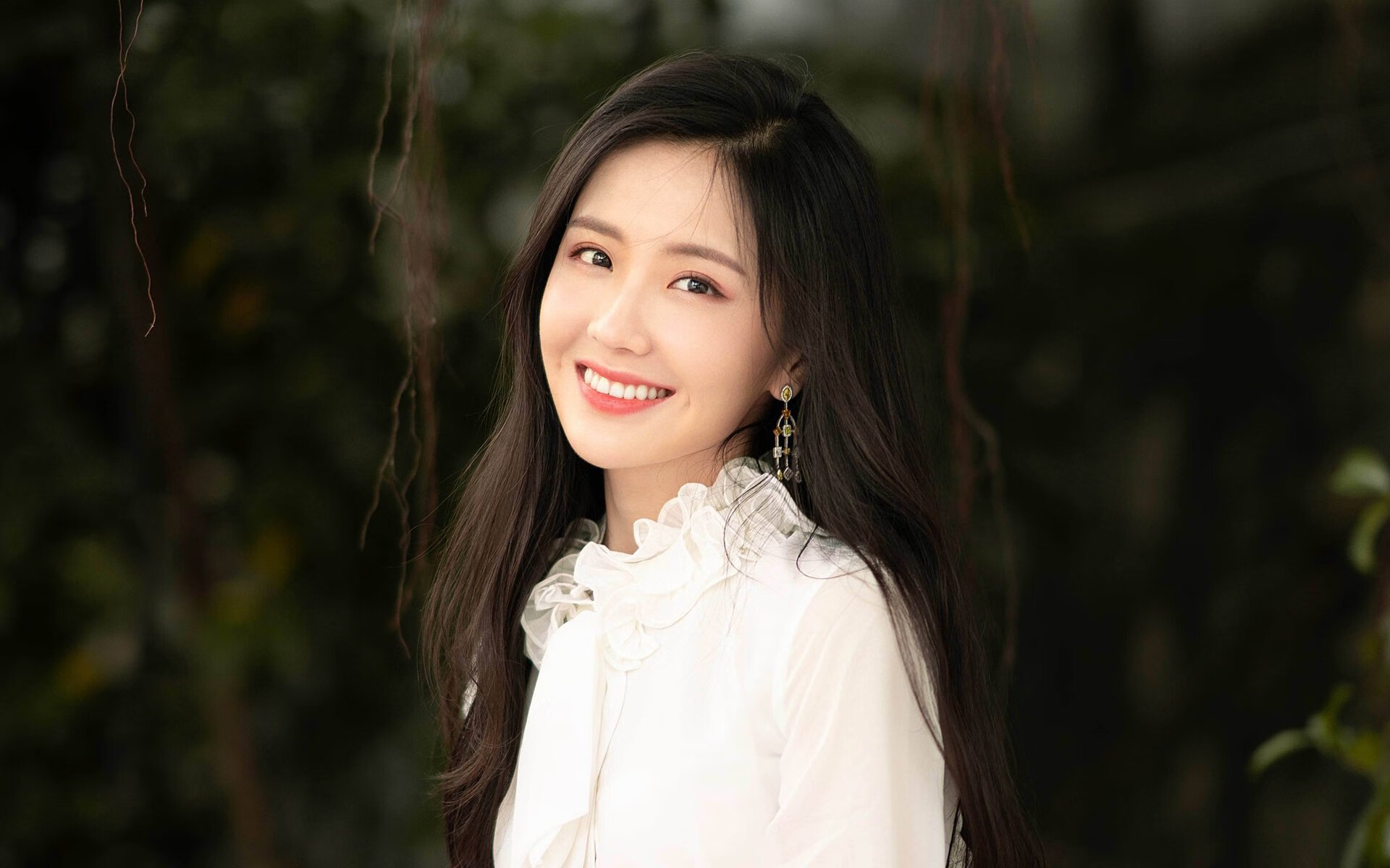 公牛赛季票务宣传片在全城地铁上线，公牛球赛