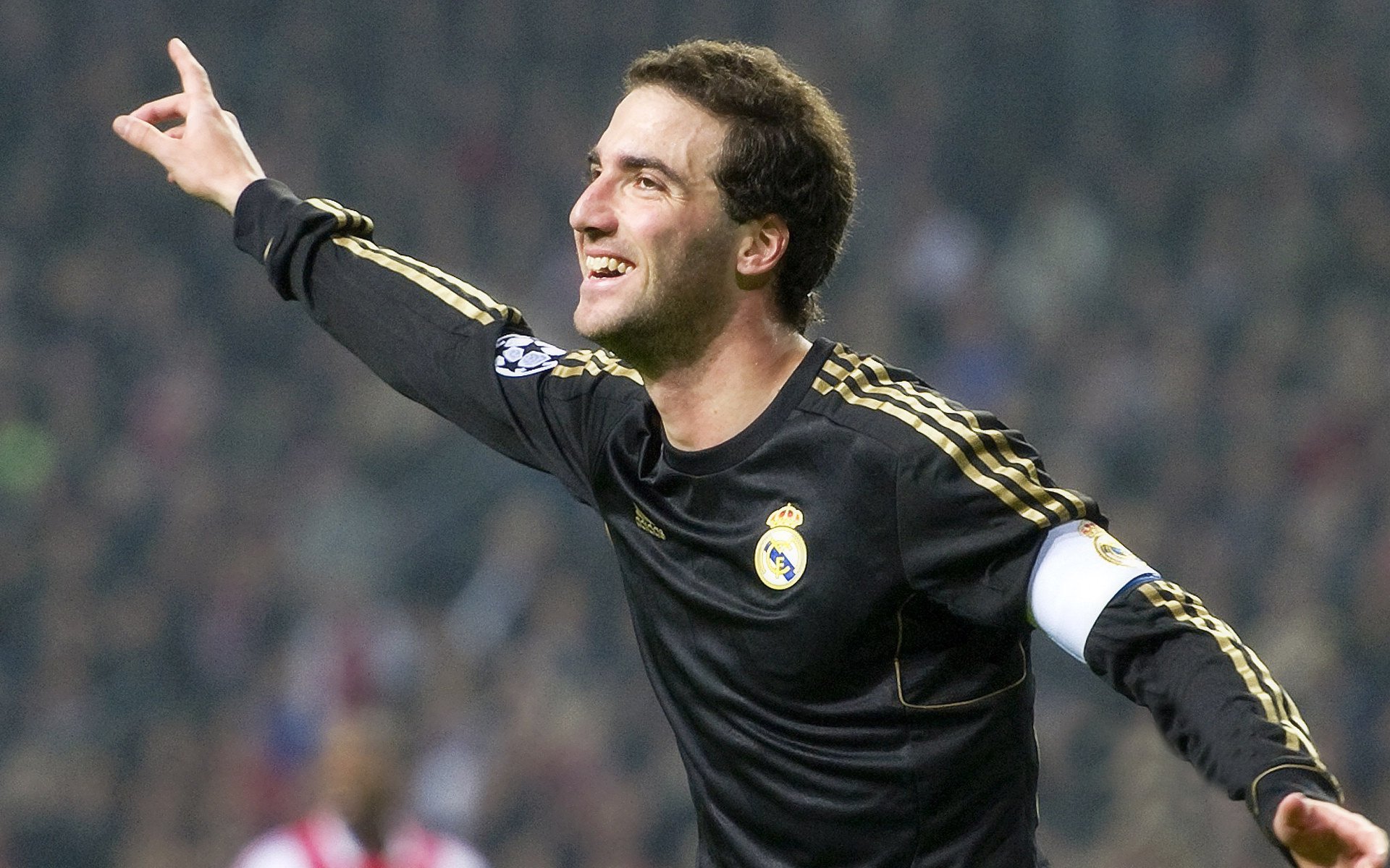 开云kaiyun-可持续发展：F1推动行业绿色转型，绿色可持续发展产业